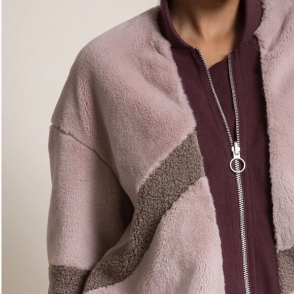 Chelsea and Walker Calvin Reversible Bomber Jacket - Picture 4 of 9